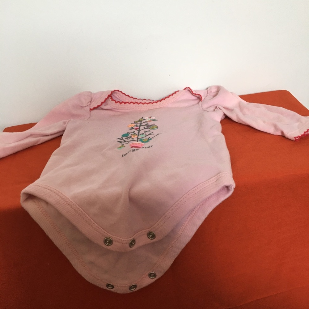 FINAL MARKDOWN Infant small wonders snap crotch body suit 0-3 m